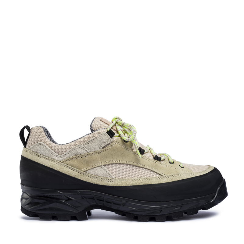 Grappa Hiker Ecru Suede M